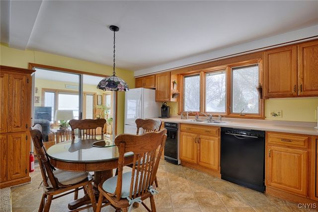 16505 Rainbow Shores Drive, Clayton, NY 13624