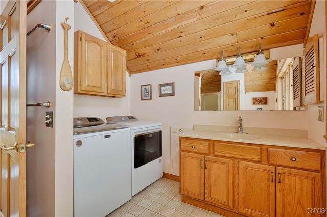 16505 Rainbow Shores Drive, Clayton, NY 13624