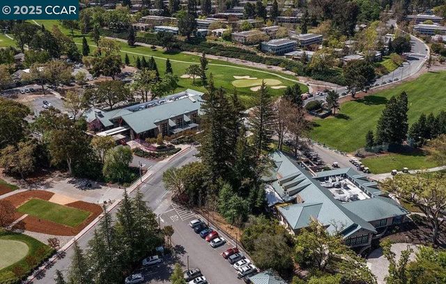 1400 Ptarmigan Dr 2, Walnut Creek, CA 94595