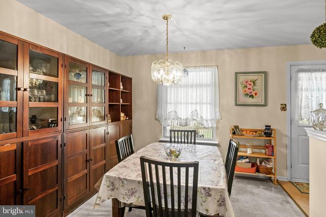 7 BLOOMFIELD DR, Westampton, NJ 08060
