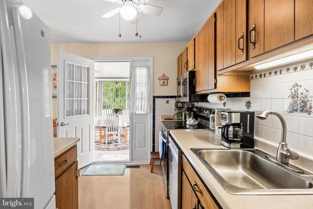 7 BLOOMFIELD DR, Westampton, NJ 08060