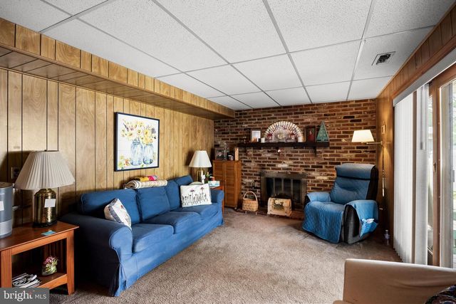 7 BLOOMFIELD DR, Westampton, NJ 08060