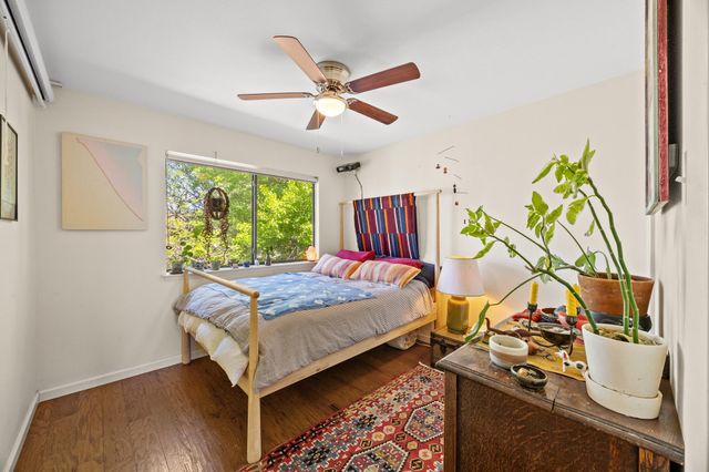 8906 Parkfield DR B, Austin, TX 78758