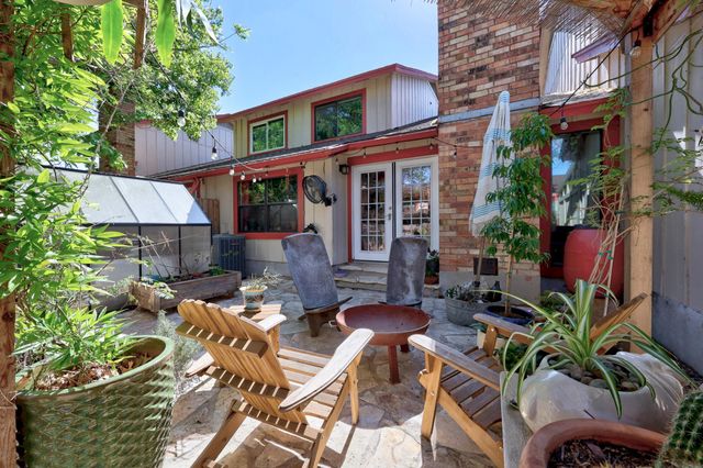 8906 Parkfield DR B, Austin, TX 78758