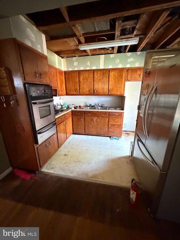 349 SOUTHEASTERN TER, Baltimore, MD 21221