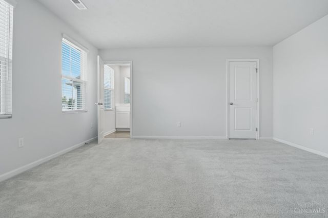 5900 Cresting Road, Middletown, OH 45042