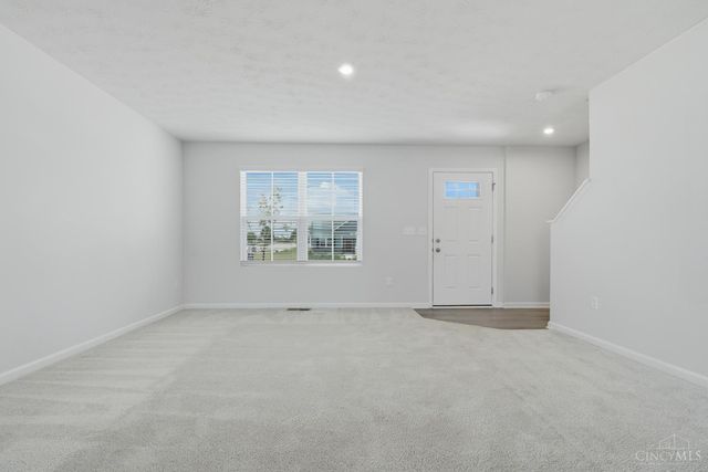 5900 Cresting Road, Middletown, OH 45042