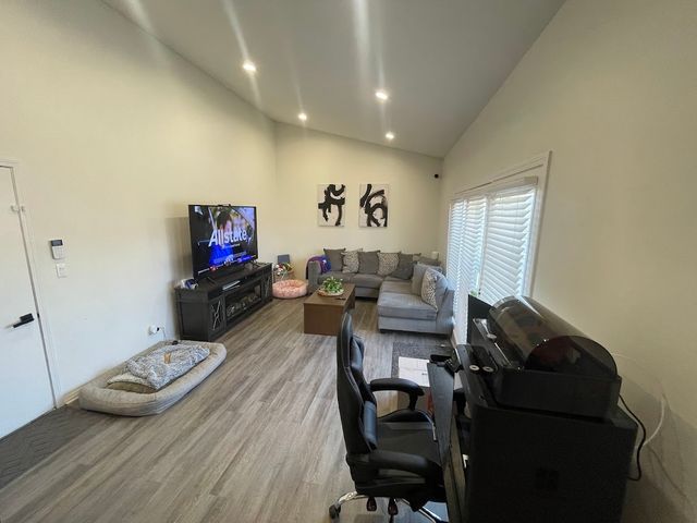 1527 W Richmond Street, Arlington Heights, IL 60004