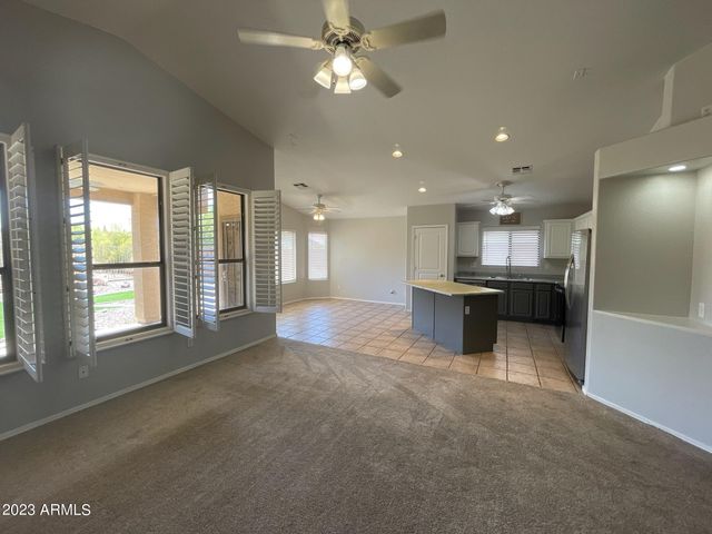 6427 W VILLA LINDA Drive, Glendale, AZ 85310