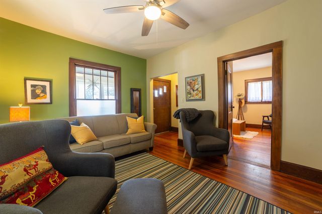 2711 Austin Avenue, Evansville, IN 47712