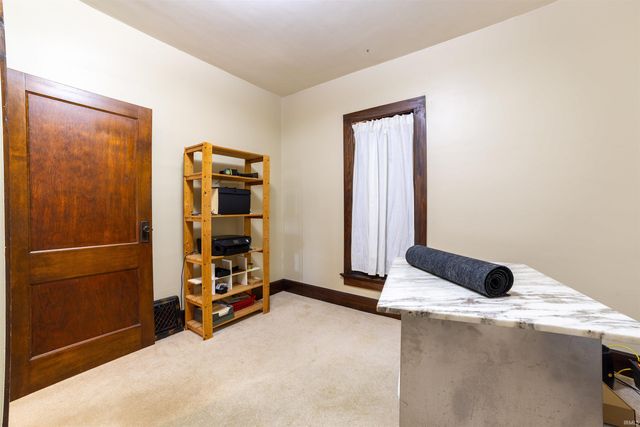2711 Austin Avenue, Evansville, IN 47712