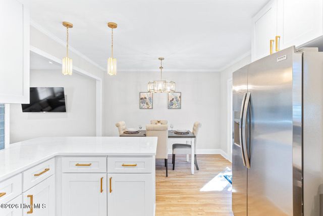 22 Pelican Point Road, Wilmington, NC 28409