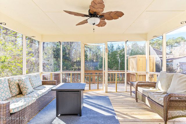 22 Pelican Point Road, Wilmington, NC 28409