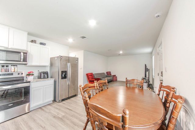 144 Benjamin Dr, Thibodaux, LA 70301