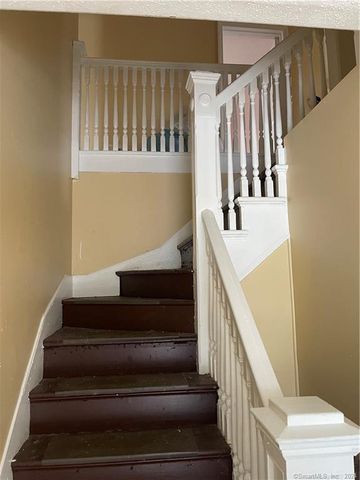 14 Hillside Avenue, Meriden, CT 06451