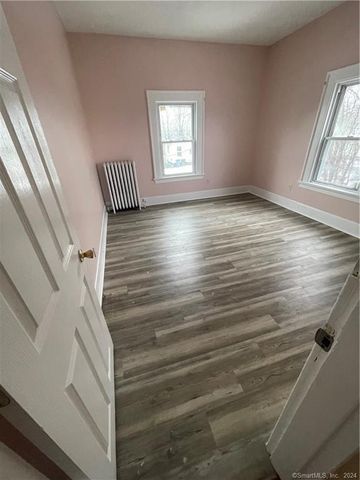 14 Hillside Avenue, Meriden, CT 06451