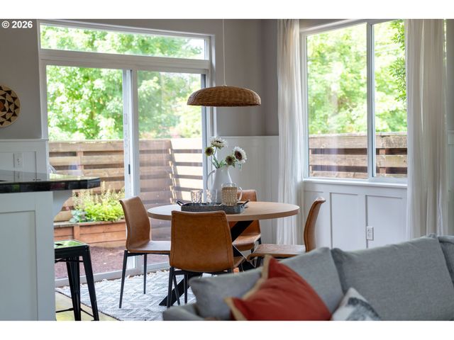 502 Ne PRESCOTT St, Portland, OR 97211