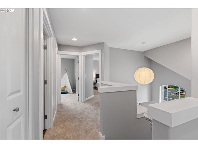 502 Ne PRESCOTT St, Portland, OR 97211