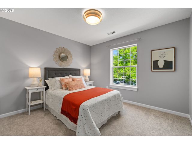 502 Ne PRESCOTT St, Portland, OR 97211