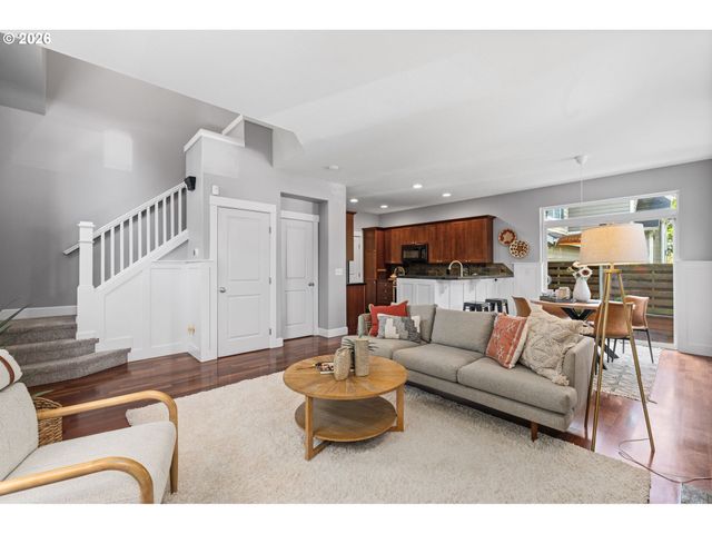 502 Ne PRESCOTT St, Portland, OR 97211