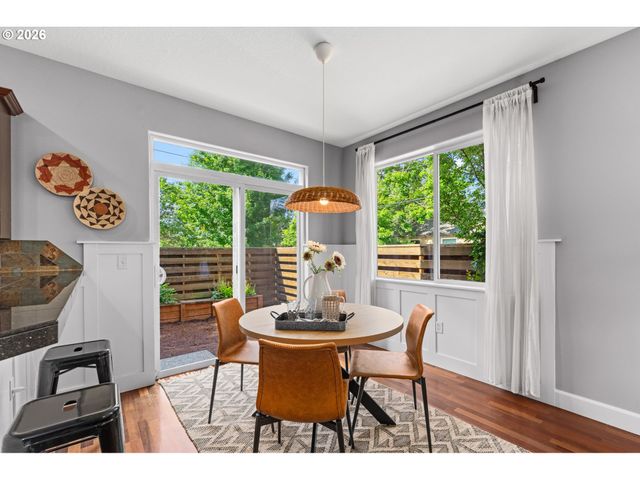502 Ne PRESCOTT St, Portland, OR 97211