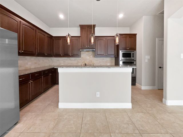 904 Memory Lane, Mckinney, TX 75072