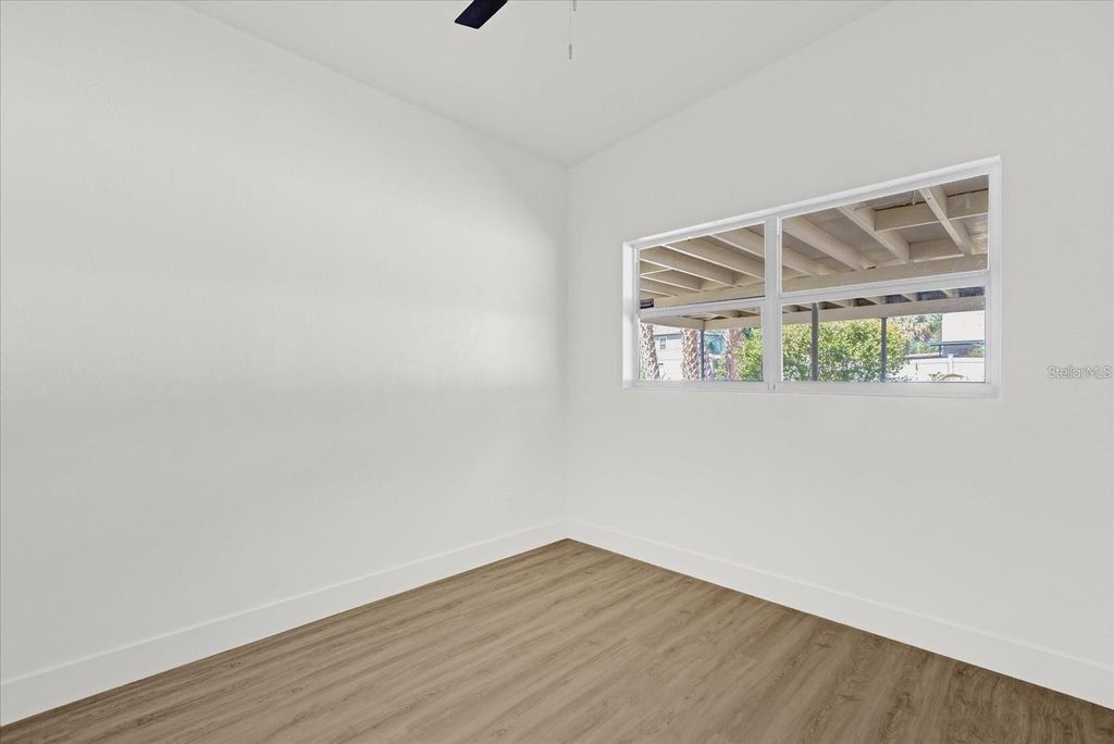 Image 16 of property listing at 1600 HART LANE, Orlando, FL 32804