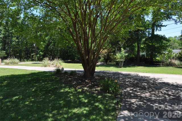 808 Briarcliff Circle 63&64, Chester, SC 29706