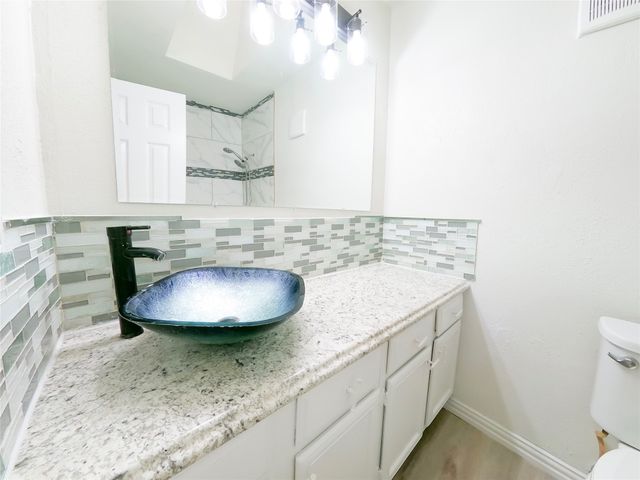 3904 Rawlins Street 109, Dallas, TX 75219