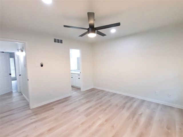 3904 Rawlins Street 109, Dallas, TX 75219