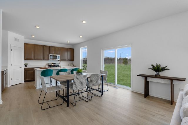 549 ARYE Drive, Elgin, IL 60124