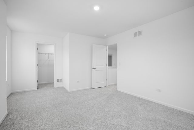 549 ARYE Drive, Elgin, IL 60124