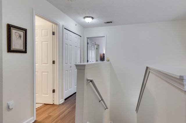 1055 Somerset Springs Dr, Spring Hill, TN 37174
