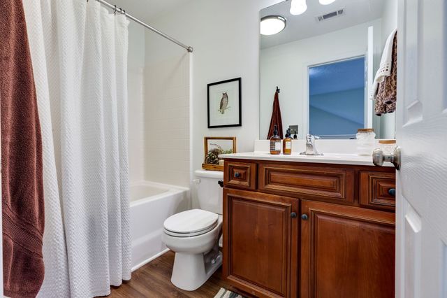 1055 Somerset Springs Dr, Spring Hill, TN 37174