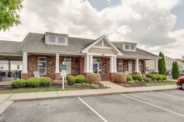 1055 Somerset Springs Dr, Spring Hill, TN 37174