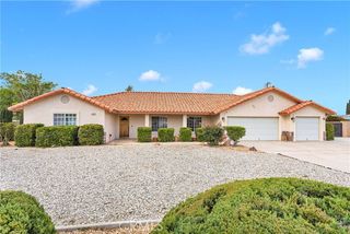 19804 Haida Road, Apple Valley, CA 92307