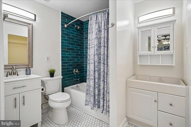 3346 CONTESSA CT, Annandale, VA 22003