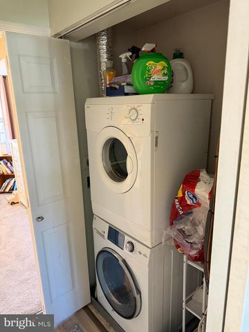 1542 LOWELL CT, Crofton, MD 21114