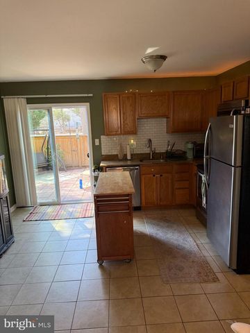 1542 LOWELL CT, Crofton, MD 21114