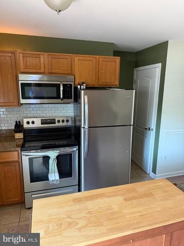 1542 LOWELL CT, Crofton, MD 21114