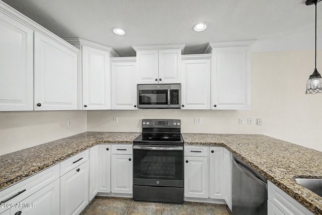 1172 S BRIDGER Drive, Chandler, AZ 85286