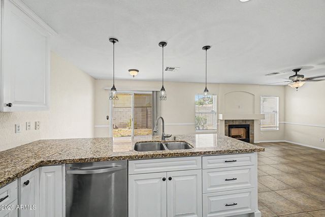 1172 S BRIDGER Drive, Chandler, AZ 85286