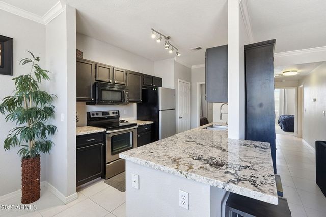7009 E Acoma Drive Unit 2098, Scottsdale, AZ 85254