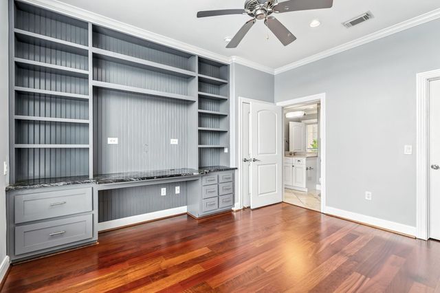 1419 Montrose Boulevard 301, Houston, TX 77019