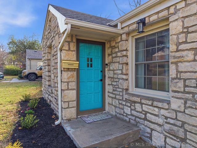 1242 E 31st Court, Tulsa, OK 74105