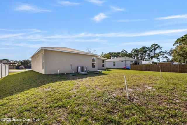 509 Andrew Street SE, Palm Bay, FL 32909