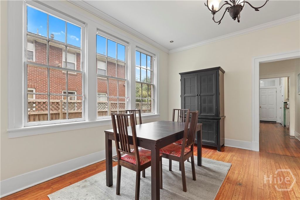 Image 12 of property listing at 1214 E Victory Drive, Savannah, GA 31404