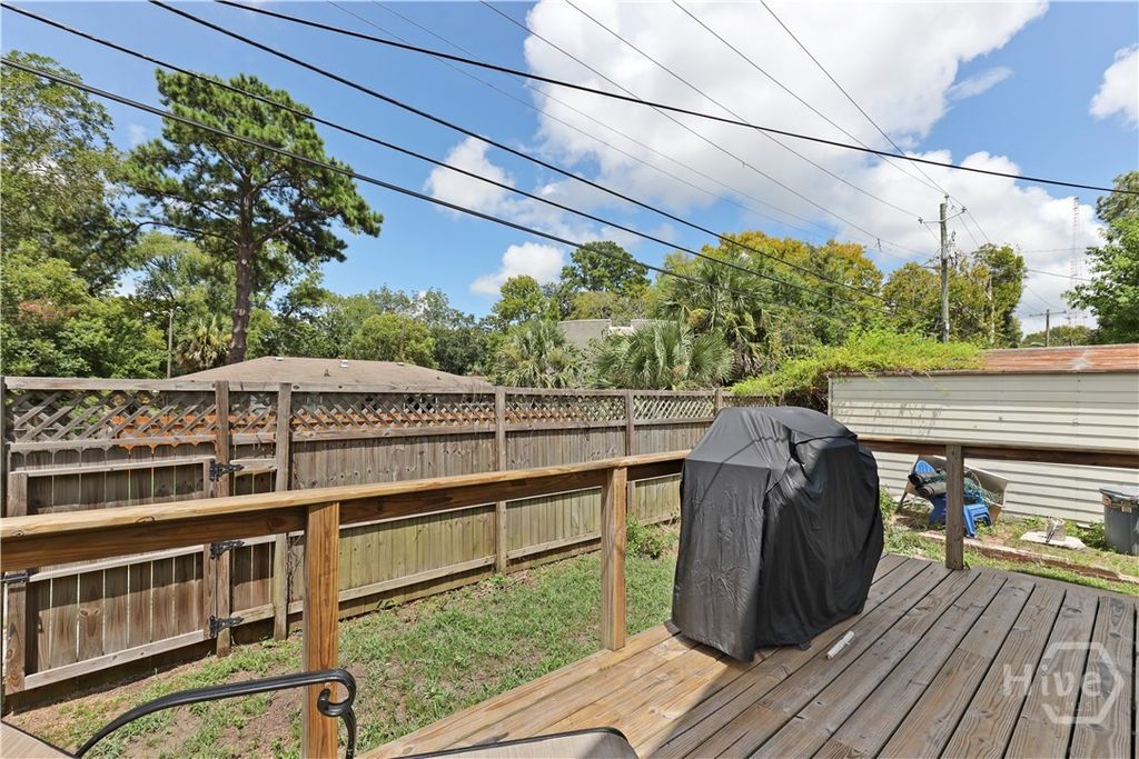 Image 20 of property listing at 1214 E Victory Drive, Savannah, GA 31404