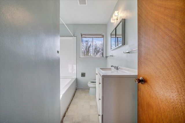 3651 TROUTLAND AVE, Roanoke, VA 24017