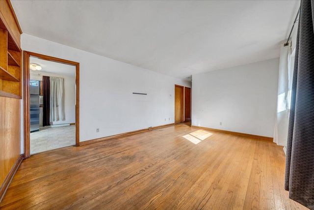 3651 TROUTLAND AVE, Roanoke, VA 24017